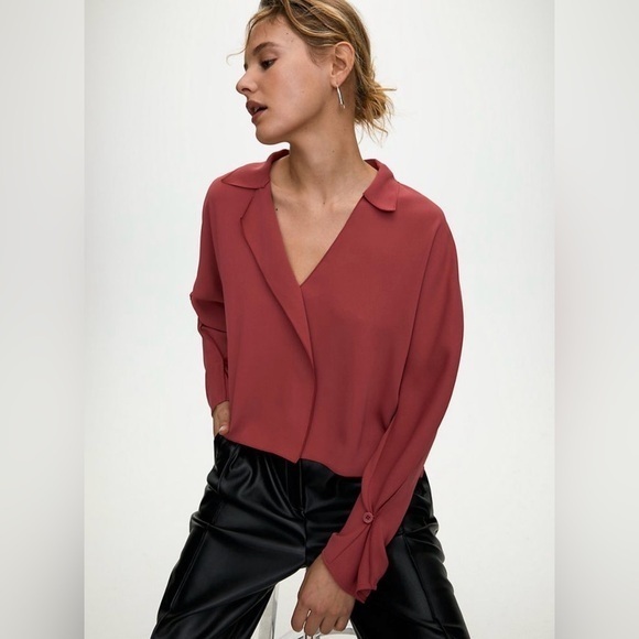 Babaton Tops - Aritzia Babaton Women’s XXS Martin Asymmetrical Crepe Long Sleeve Blouse Top 2XS